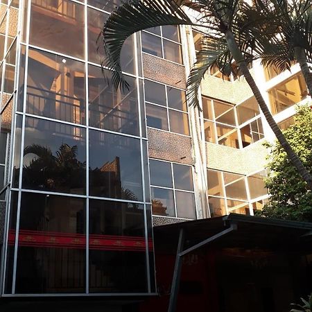 Hotel Del Sur San Lorenzo Ngoại thất bức ảnh
