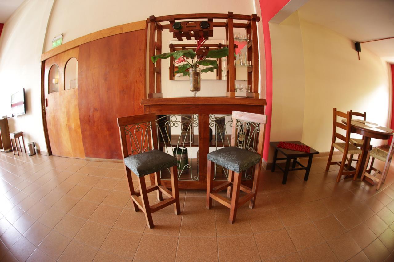 Hotel Del Sur San Lorenzo Ngoại thất bức ảnh