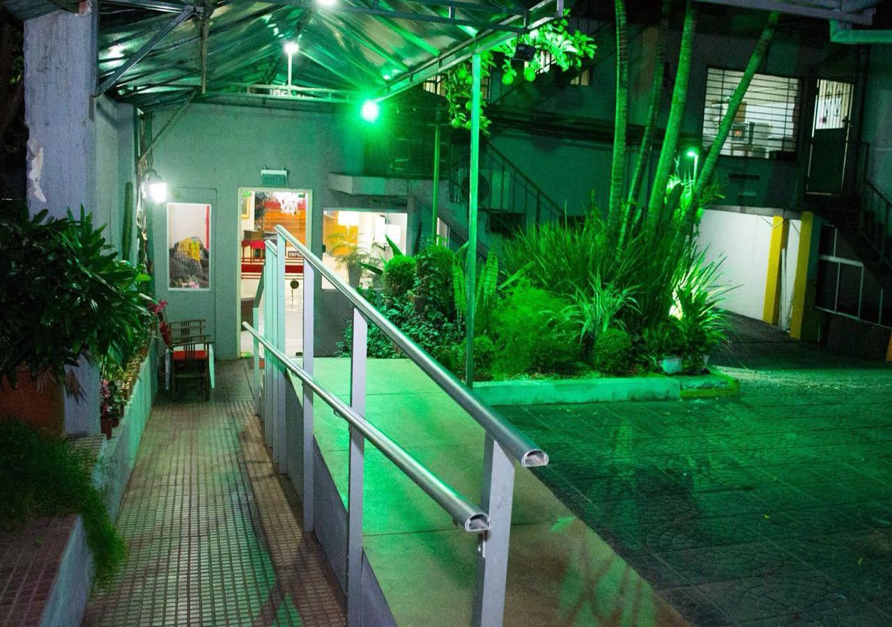 Hotel Del Sur San Lorenzo Ngoại thất bức ảnh